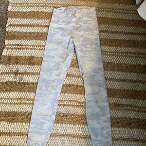 Lululemon Wunder Under Leggings